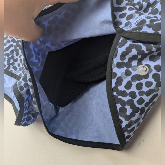 Lululemon Run: Speed Short *4-way Stretch Size 6 Blue And Black Color - Picture 9 of 14